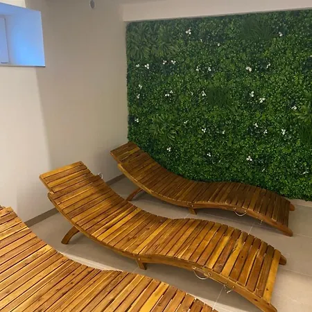 Abbey Road Ilanovo Liptowski Mikułasz